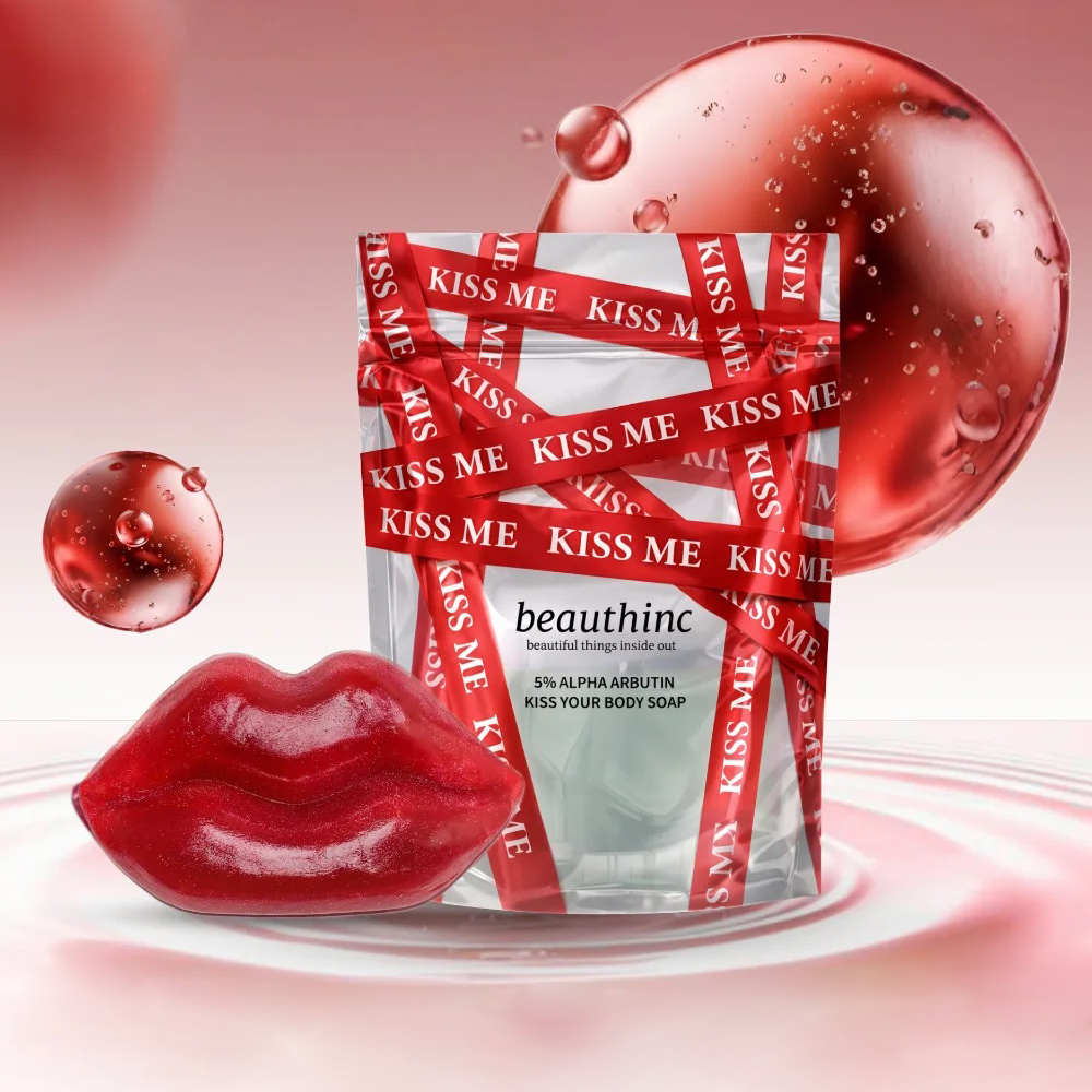 Standing Pouch Kiss Me Image